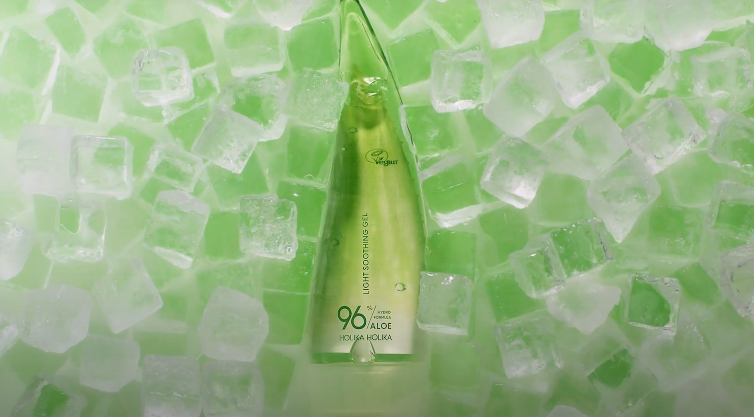 Holika Holika 96% Aloe Light Soothing Gel with Hydro Formula 250 ml - -  K-Beautyshop.co.uk